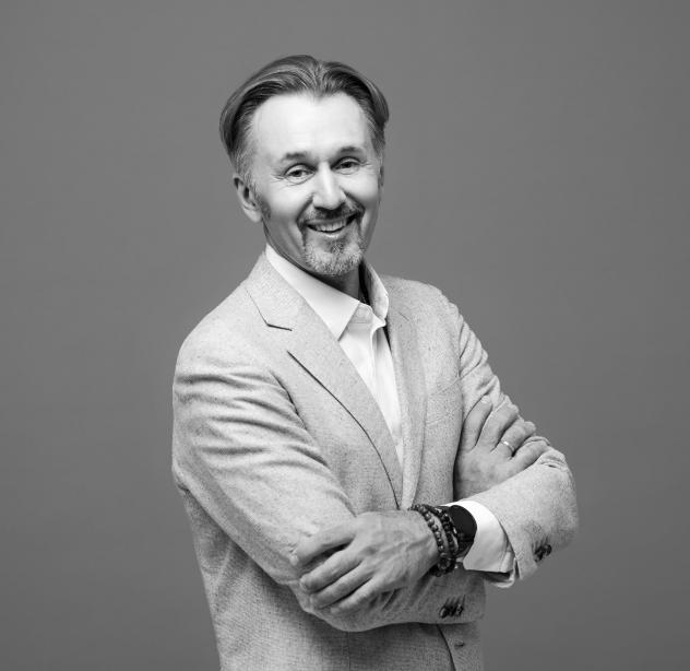 Александр Шумович