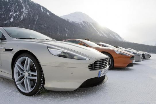 Aston Martin PR-поддержка
